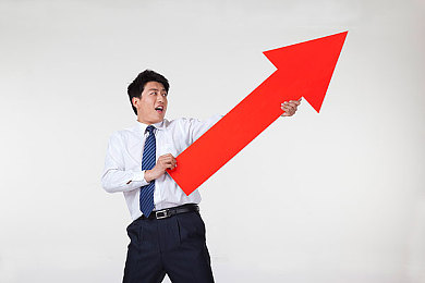 老公从外地回来一晚上不让我睡觉,异地夫妻趣事：疲惫老公整夜陪伴，妻子无奈感叹-1