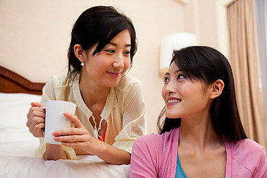 亚洲AV黄桃入口,新鲜黄桃，网购新体验-1