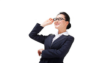 美女扒开腿 裸体：游戏界新星：莉莉裸体动作成亮点-1