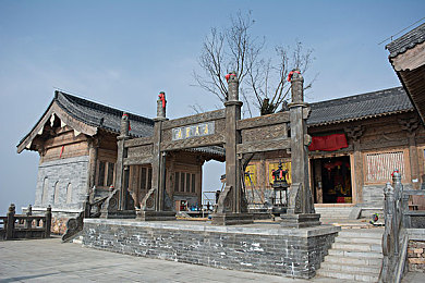 八重神子怀孕生孩子照片,动漫女神产子，新生命为《原神》添彩