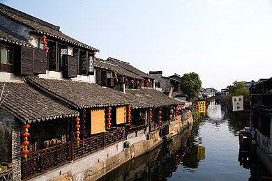 八尺大人的夏天回忆手游,夏日回忆手游：重温童趣，感受温馨-2