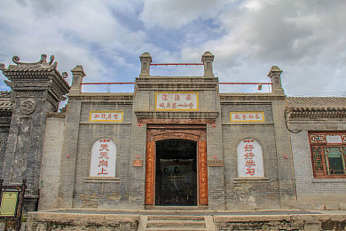 美国XAX Mananta:奇幻冒险新游,社交竞技两不误-4