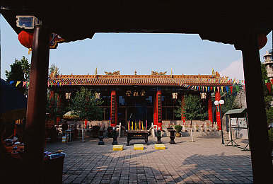 翁与小莹一夜五次高潮：游戏新宠，浪漫之夜，激情五度-1