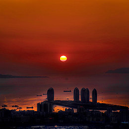云缨裸体被 羞羞：明星写真引热议，艺术与道德边界何在？-2