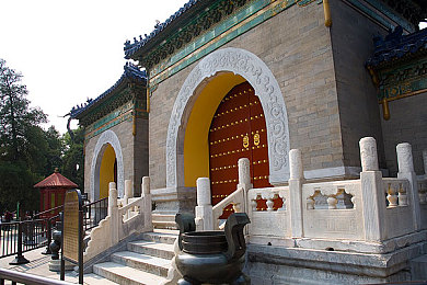 老婆出轨心里过不去这个坎怎么办,婚姻裂痕,如何走出心理阴霾?-2