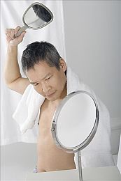 茶艺老师nana旗袍秀在上海吗,上海旗袍秀：茶艺老师Nana演绎古典韵味-3