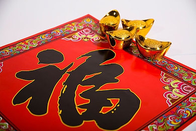 上官婉儿拿一支笔稿视频自渐,才女挥毫，穿越时空之美-2