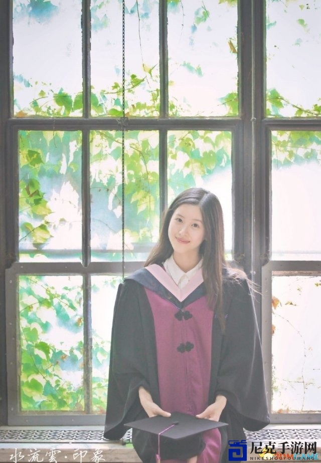 《奶茶妹妹》毕业照曝光，清纯形象引关注，却已步入婚姻殿堂