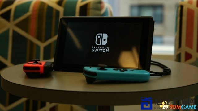 老黄喜笑颜开，任天堂Switch每售一台净赚三百六十金
