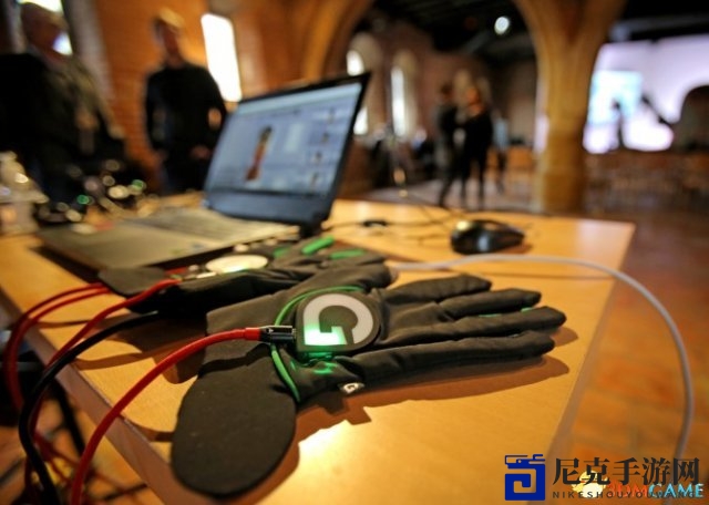 领略大师绝艺 盲人专用创新艺术品鉴赏VR应用公开