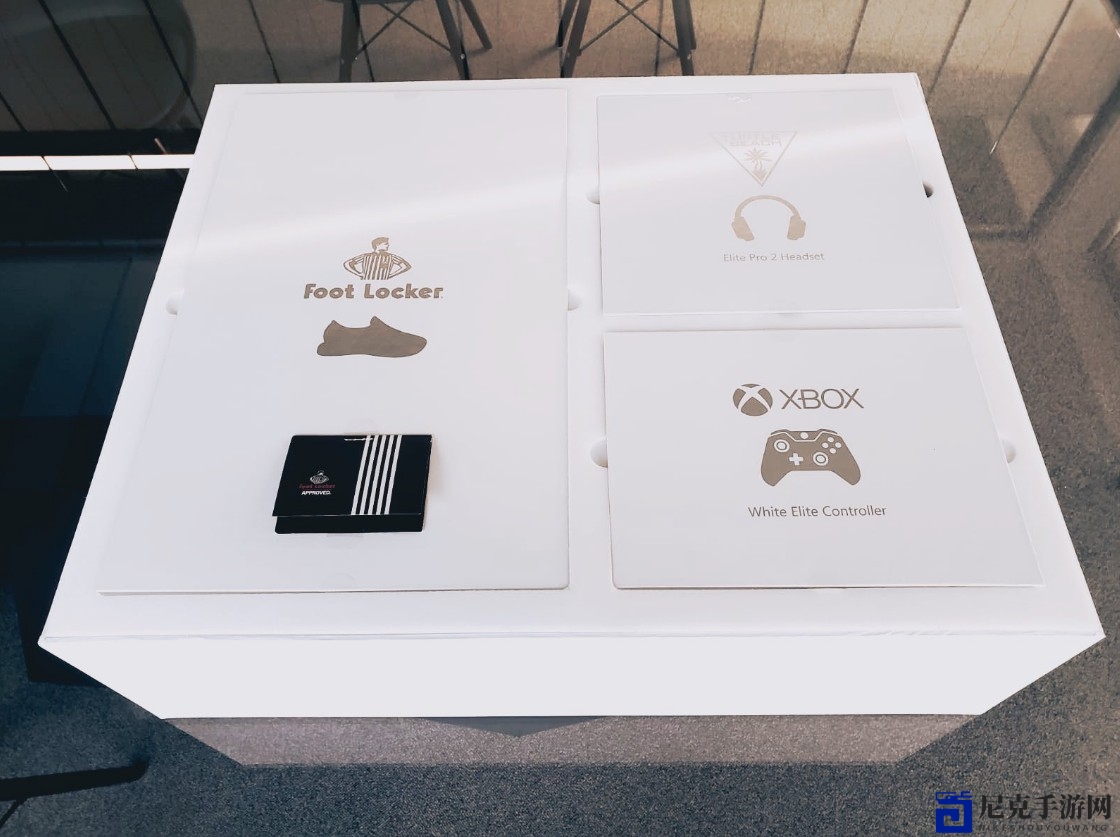 英国限定！Xbox超豪华白色主题外设限定套装