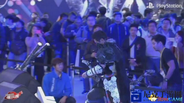 索尼PS亚洲总监台北电玩展Cos零之黎明主角登场